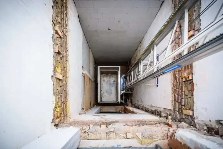 Bouwlift 200 kg, GEDA 200Z