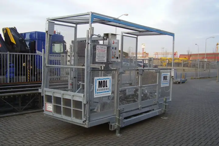 Personen-/goederenlift PT-2000