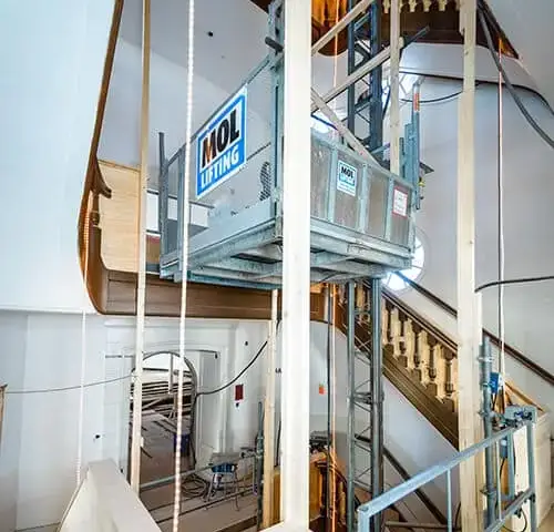 Schachtlift AT-40-S